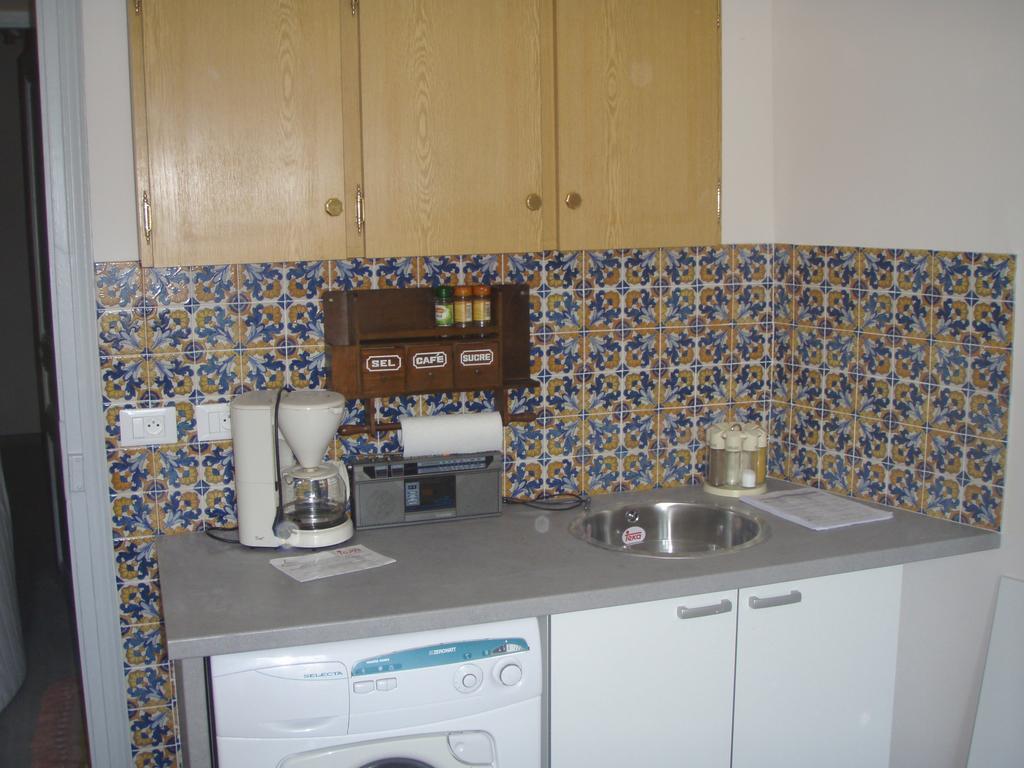 La Maison Au Soleil Menton Zimmer foto